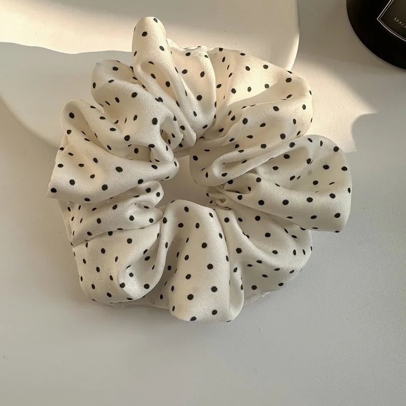 2Pcs Elegant Hair Scrunchies Women Minimalist Simulation Silk Hair Ties Wave Point Elastic Hair Loop Ponytail Hair Accessories