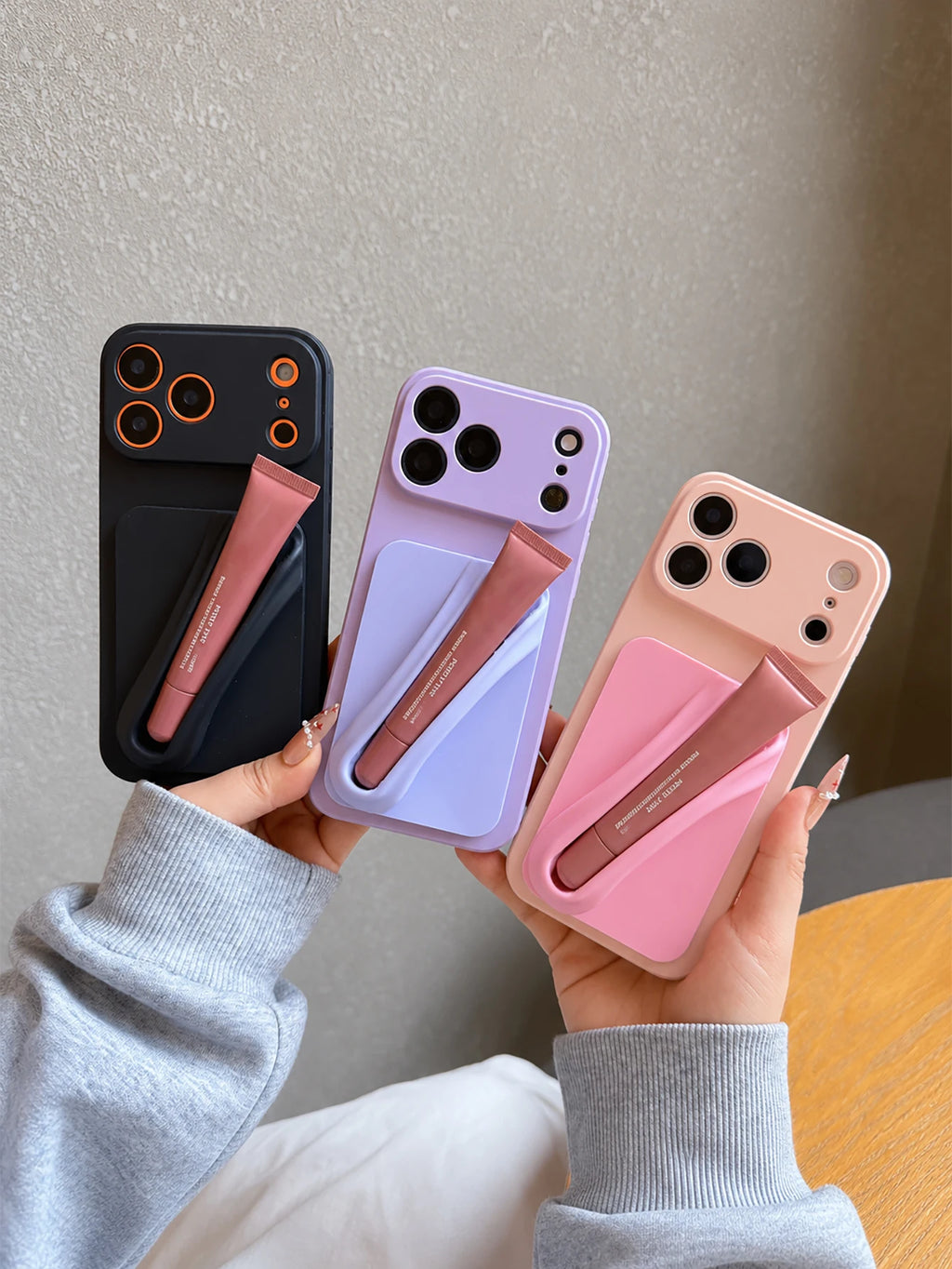 1 Solid Color Silicone Lipstick Phone Holder That Can Be Attached to the Back of the Phone. Portable Lip Gloss Phone Holder Suitable for Most Smartphones. a Great Gift for Women on Birthdays and Holidays!