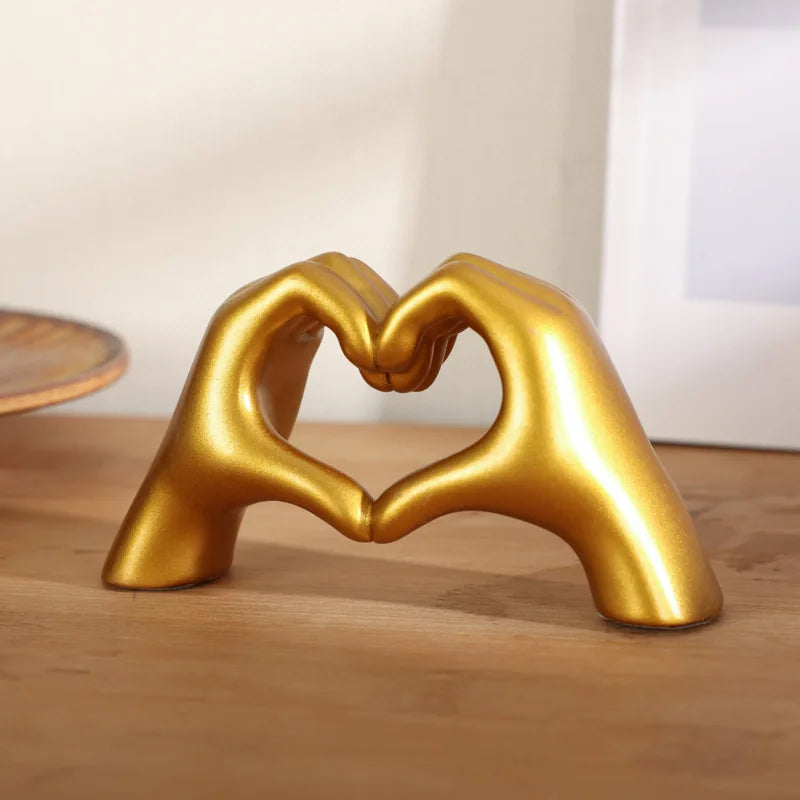 1pc Heart Shaped Table Statue Small Shelf Decor Aesthetic Cute Love Decorations Girlfriend Decor Living Room Accent Home