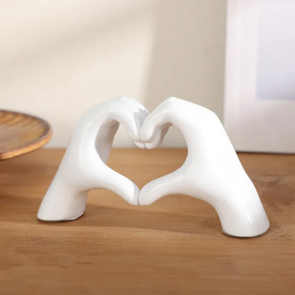 1pc Heart Shaped Table Statue Small Shelf Decor Aesthetic Cute Love Decorations Girlfriend Decor Living Room Accent Home