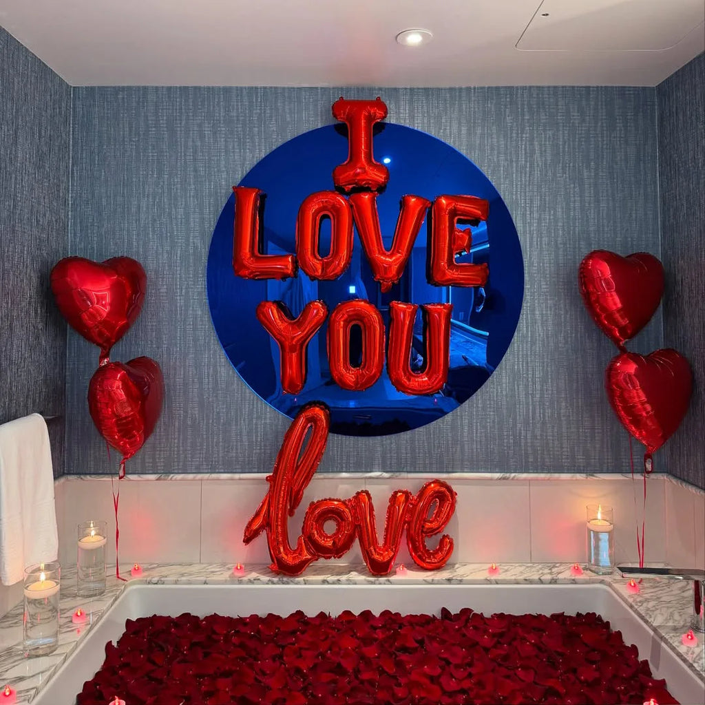 I LOVE YOU Balloon Set Red Simulated Petals Heart shaped Aluminum Film Balloon Valentine's Day Wedding Proposal Decoration