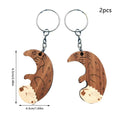 2Pcs/set Wooden Otter Couple Keychains Creative Interlocking Otter Pendant Set Backpack Decor Accessories Valentine's Day Gift