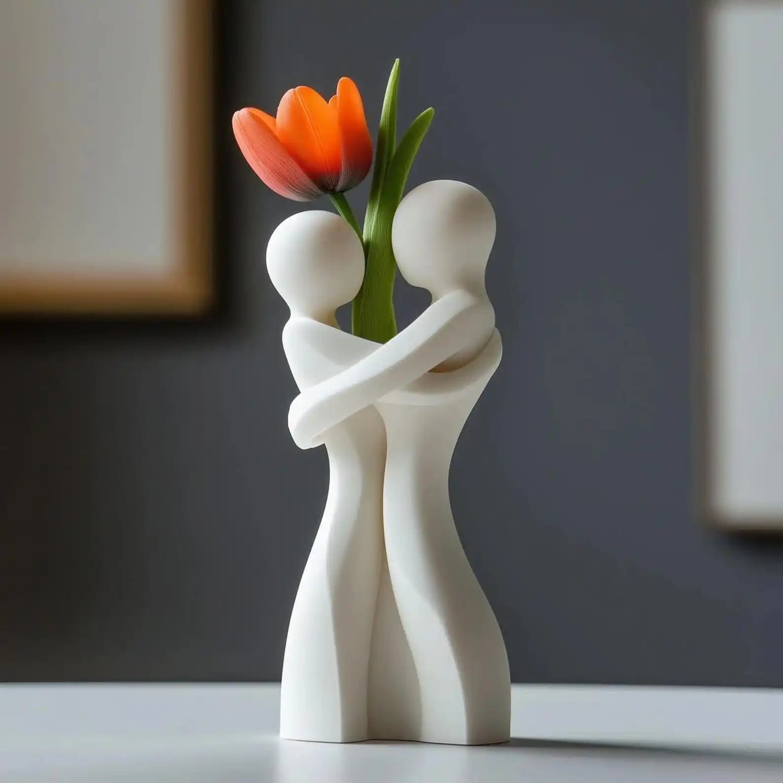 1 Piece of Heart-Shaped Hug Vase - Unique Heart-Shaped Design Home Decoration, Romantic Valentine's Day/Wedding/Anniversary Gift, Warm Centerpiece for the Living Room, Creative Gift for Girlfriend