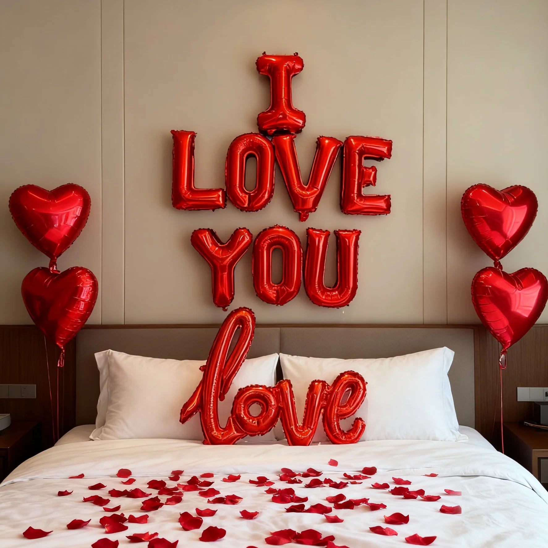 I LOVE YOU Balloon Set Red Simulated Petals Heart shaped Aluminum Film Balloon Valentine's Day Wedding Proposal Decoration
