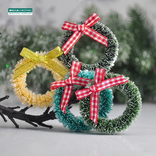 Door Wreath — Christmas & Holiday Decor Accessories