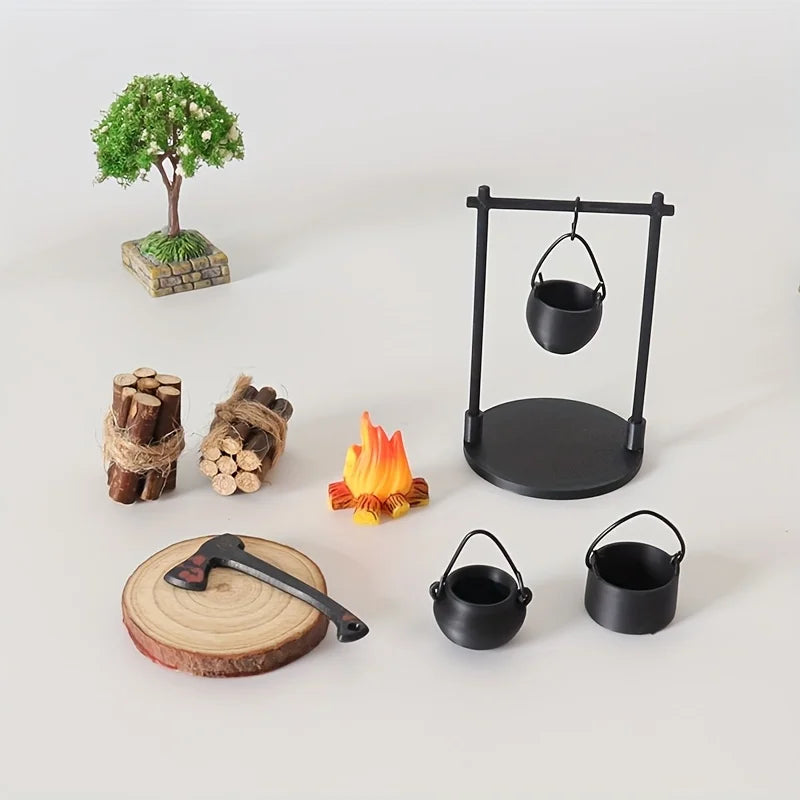 Mini Campfire and Teapot Miniature Statue Ornament Home Kitchen DIY Craft Accessories Desktop Photo Props Decor Christmas Gifts