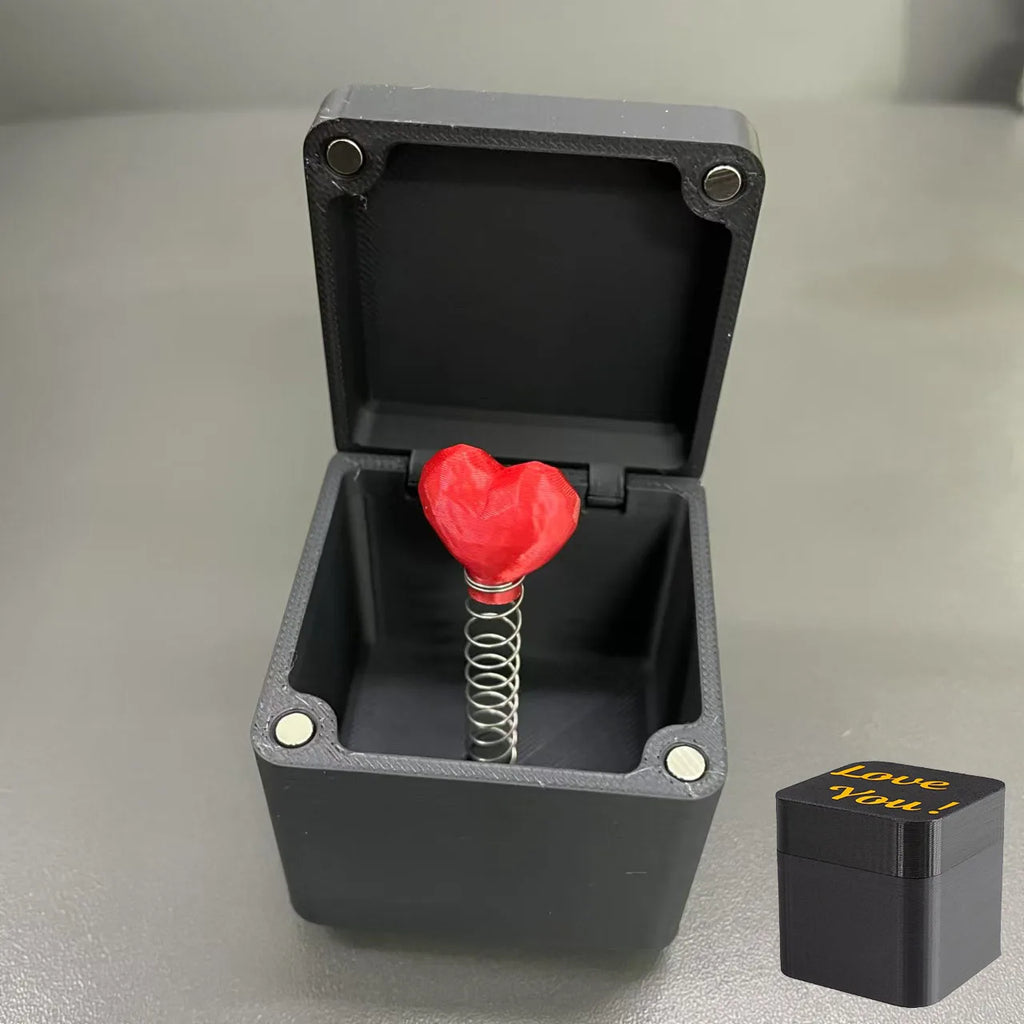 Love Rose Surprise Gift Boxs Christmas Fun Prank Gift Offices Desk Home Decor Valentine's Day  Gift Decoration Toys