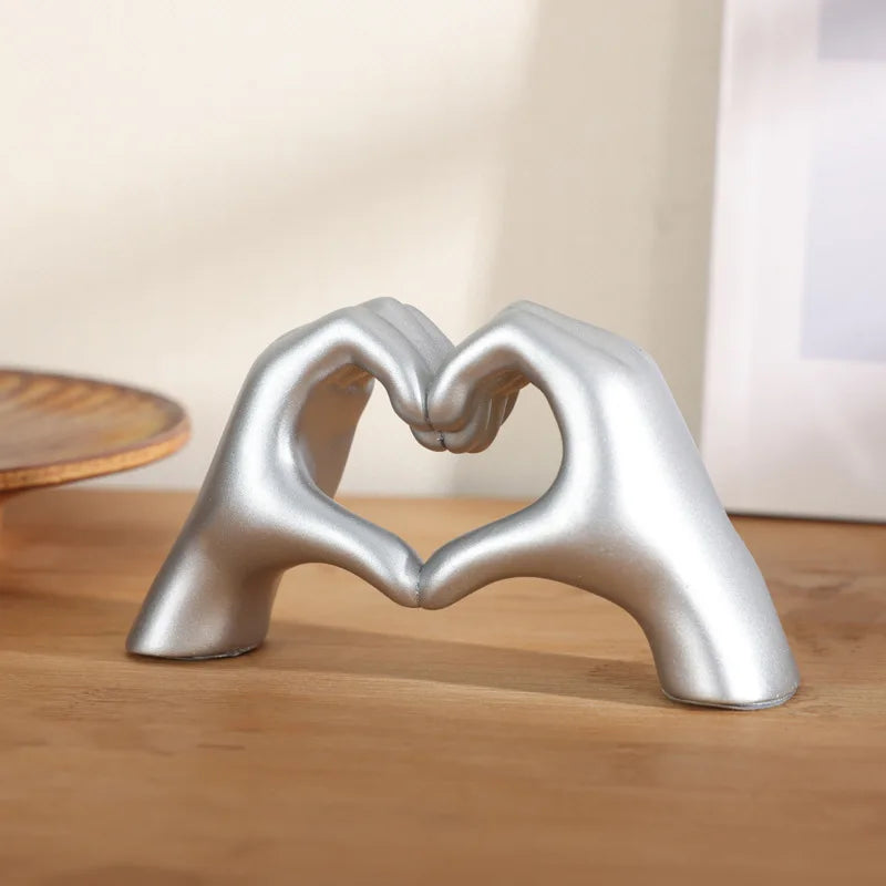 1pc Heart Shaped Table Statue Small Shelf Decor Aesthetic Cute Love Decorations Girlfriend Decor Living Room Accent Home