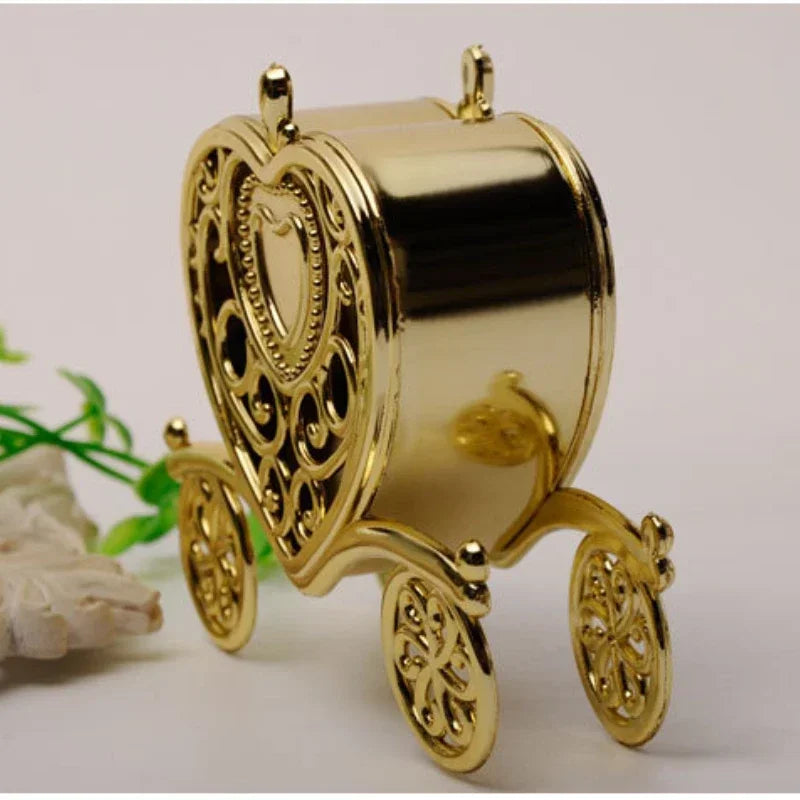 1Pcs Golden Creative Carriage Sweet Candy Box Chocolate Gift Birthday Wedding Party Decor
